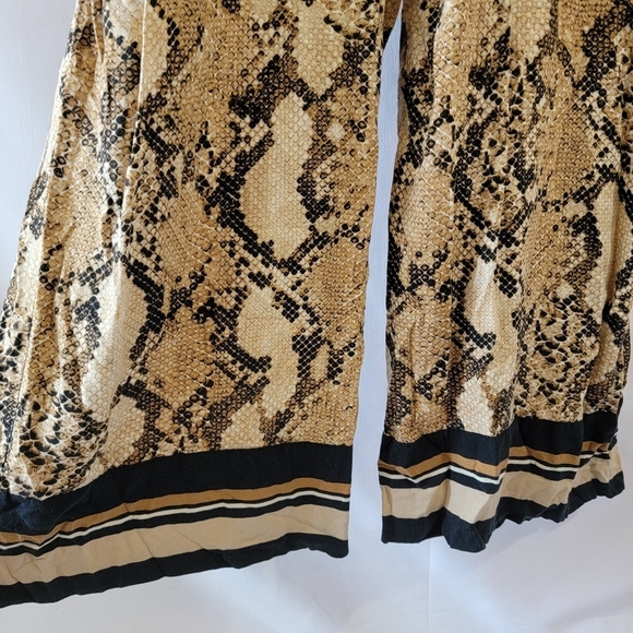 H&M Women's Animal Print Jumpsuit Size 6 Straight Leg Pocket Waist Tie Boho Fall - Picture 7 of 11